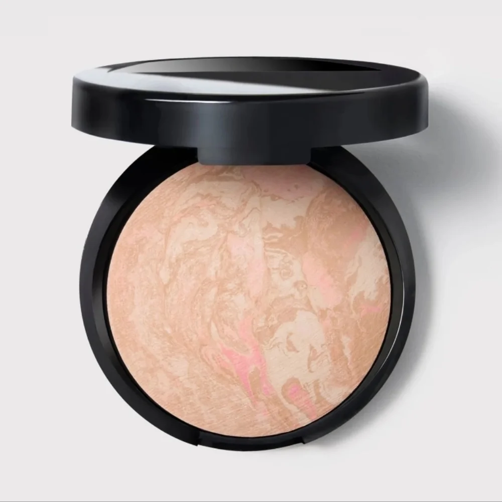 Laura Geller Baked Balance-N-Brighten Color Correcting Foundation: Porcelain NIB